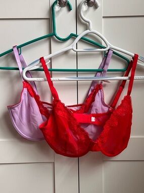 Victoria's Secret Red & Lilac Lace Underwire - 2 Bra Set NWT/NWOT